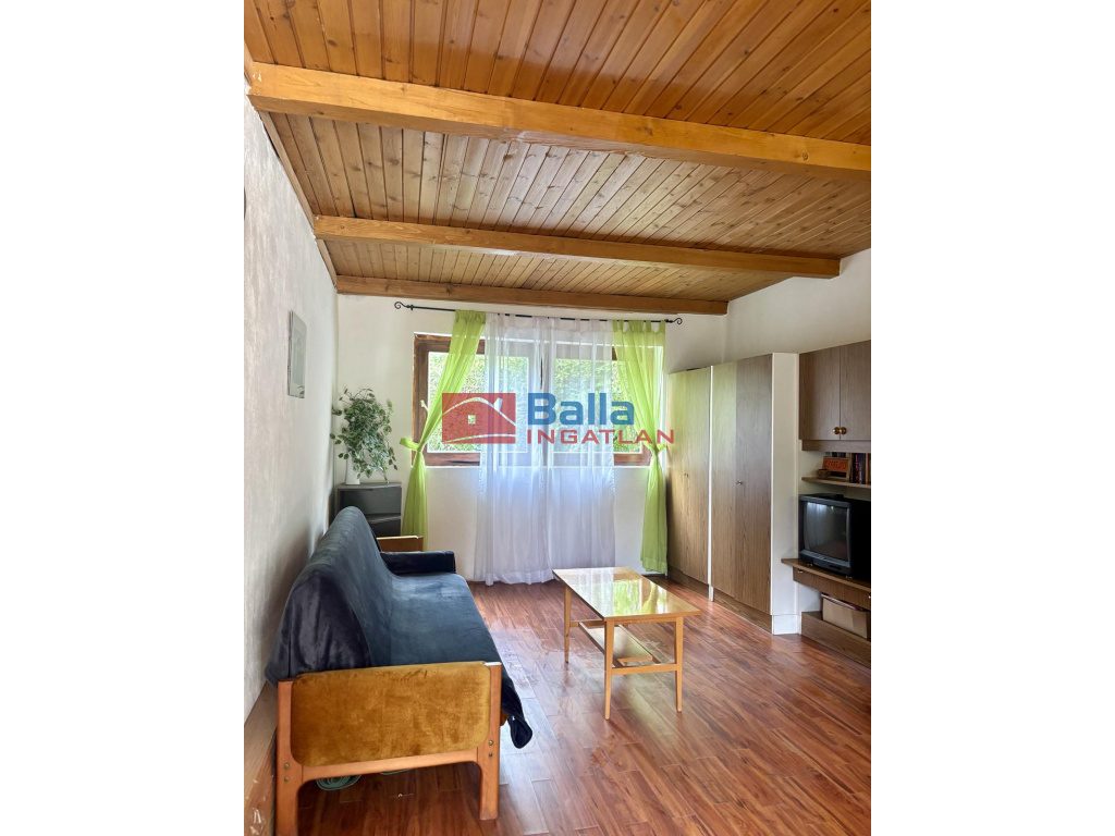 Mogyoród, KUKUKK utca, 45 m²-es, üdülő, 2 szobás, átlagos állapotú