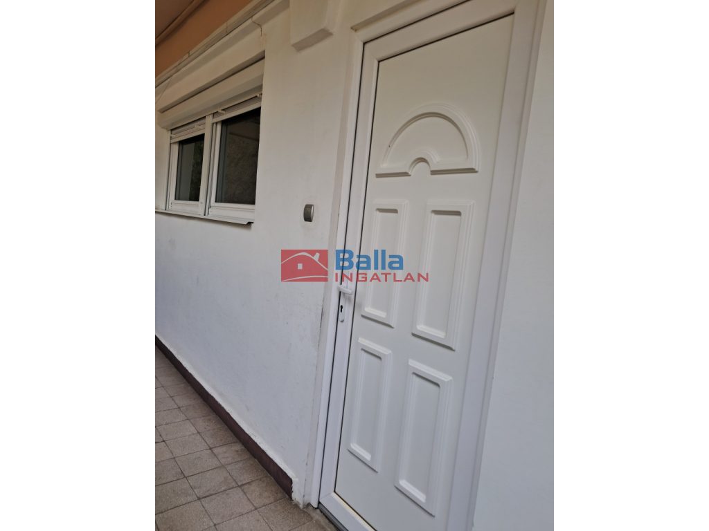 Ózd, Árpád v. út, 44 m²-es, társasházi lakás, 1+1 szobás, felújított állapotú