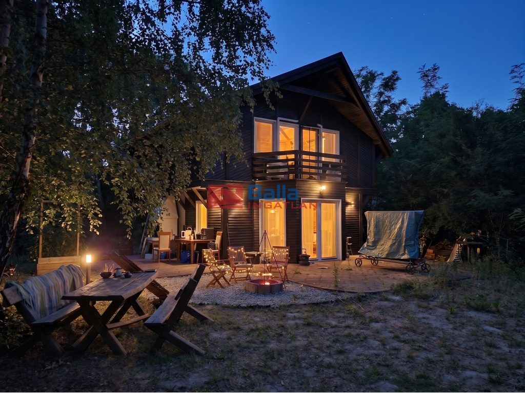 Ráckeve, Angyali-sziget utca, 88 m²-es, földszinti, üdülő, 4 szobás