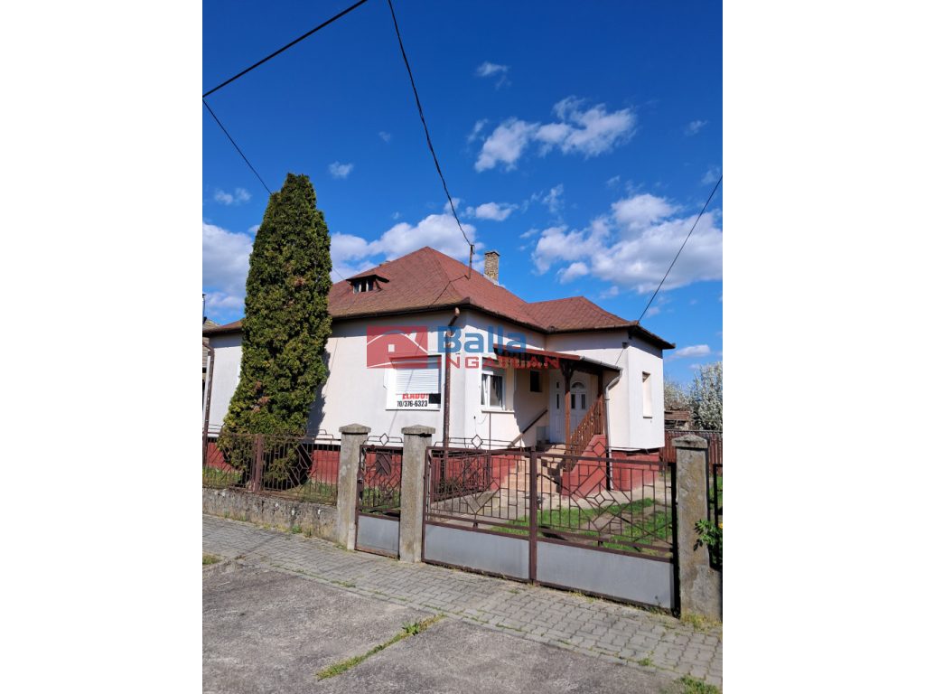 Serényfalva, Ady Endre utca, 100 m²-es, családi ház, 3 szobás
