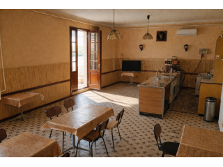 Kiadó 100 m²-esvendéglátó egység utcai bejárattal Alsónémedi, 5-s út: 200'000 Ft