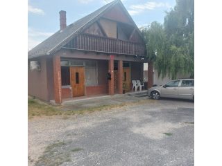 Eladó 83 m²-escsaládi ház Balatonfűzfő, TOBRUK: 55'000'000 Ft