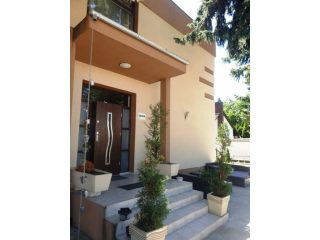 Eladó 400 m²-esüdülő Balatonmáriafürdő, Partközeli utca: 365'000'000 Ft