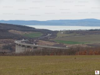 Eladó 40 m²-escsaládi ház Bálványos, Nagy telkes: 29'900'000 Ft