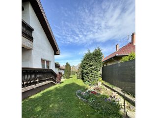 Eladó 210 m²-escsaládi ház Budakalász (Budakalász) , Budakalász: 179'000'000 Ft