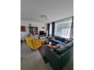 Eladó 122 m²-esikerház II. kerület (Budaliget II/A.) , Előd vezér utca: 249'000'000 Ft