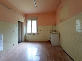 Eladó 60 m²-escsaládi ház III. Kerület (Mocsárosdűlő) , Víznyelő utca melletti út: 135'000'000 Ft