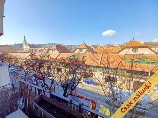 Eladó 30 m²-estársasházi lakás III. Kerület (Óbuda-központ) , Óbudai Egyetem közelében, Lajos utca: 54'900'000 Ft