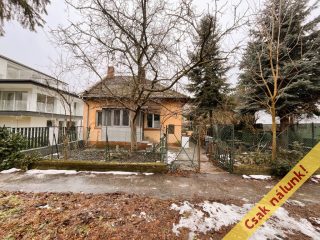 Eladó 80 m²-escsaládi ház III. Kerület (Törökkő) , Bojtár utca: 168'000'000 Ft