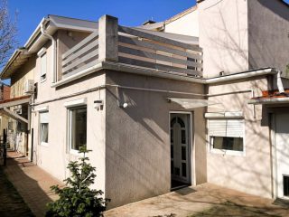 Eladó 204 m²-escsaládi ház IV. Kerület (Istvántelek) , Klára utca: 149'900'000 Ft