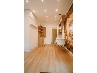 Kiadó 20 m²-esüzlethelyiség utcai bejárattal IV. Kerület (Újpest) , Arany János utca: 199'000 Ft