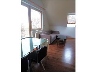 Eladó 77 m²-estársasházi lakás IV. Kerület (Újpest) , Deák Ferenc utca: 83'900'000 Ft