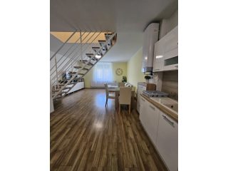 Eladó 75 m²-esházrész IV. Kerület (Újpest) , Istvántelki közeli út: 82'000'000 Ft