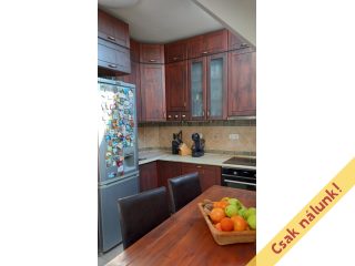 Eladó 80 m²-estársasházi lakás IV. Kerület (Újpest) , Károlyi István utca: 101'900'000 Ft