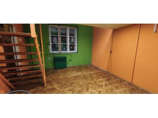 Eladó 30 m²-estársasházi lakás IV. Kerület (Újpest-kertváros) , Deák Ferenc utca: 35'500'000 Ft