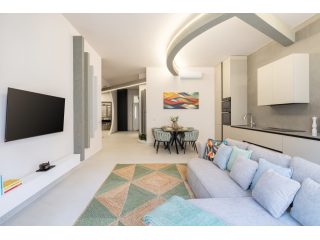 Eladó 91 m²-estársasházi lakás IX. Kerület (Belső Ferencváros) , József körút-Petőfi híd közelében: 179'900'000 Ft