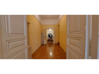 Eladó 125 m²-estársasházi lakás V. Kerület (Belváros) , Hercegprímás utca: 220'000'000 Ft