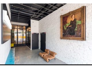 Eladó 246 m²-estársasházi lakás V. Kerület (Belváros) , Múzeum körút: 620'000'000 Ft