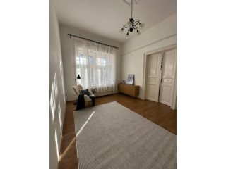Eladó 79 m²-estársasházi lakás VI. Kerület (Diplomatanegyed) , Szondi utca: 120'900'000 Ft