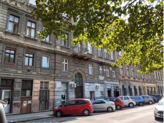Kiadó 25 m²-estársasházi lakás VI. Kerület (Nagykörúton belül) , Hunyadi téren KIADÓ lakás!: 150'000 Ft