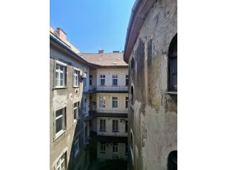 Eladó 71 m²-estársasházi lakás VI. Kerület (Terézváros) , Paulay Ede utca: 99'980'000 Ft