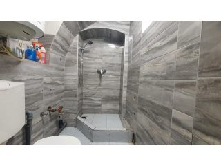 Eladó 68 m²-esüzlethelyiség utcai bejárattal VII. Kerület (Középső-Erzsébetváros) , BARCSAY utca: 35'000'000 Ft