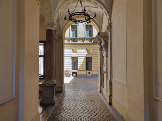 Eladó 98 m²-estársasházi lakás VII. Kerület (Középső-Erzsébetváros) , Hevesi Sándor tér: 175'000'000 Ft