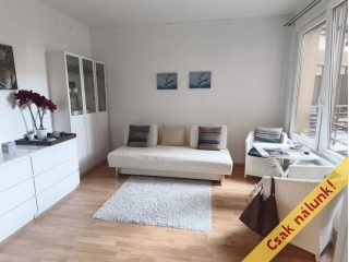 Eladó 47 m²-estársasházi lakás VIII. Kerület (Corvin negyed) , Nagy Templom utca: 87'900'000 Ft