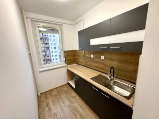 Eladó 51 m²-estársasházi lakás XI. Kerület (Kelenföld) , Etele út: 80'990'000 Ft