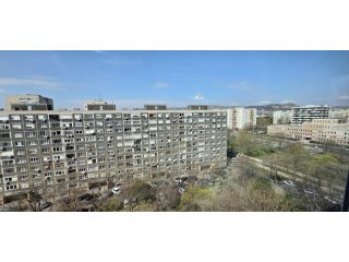 Eladó 50 m²-estársasházi lakás XI. Kerület (Kelenföld) , Etele út: 79'900'000 Ft