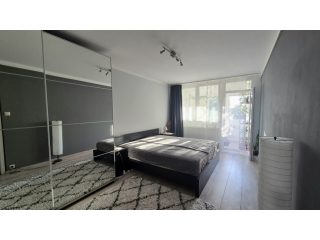 Eladó 48 m²-estársasházi lakás XI. Kerület (Kelenföld) , Tétényi út: 84'500'000 Ft