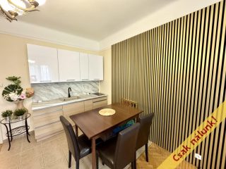 Eladó 31 m²-estársasházi lakás XI. Kerület (Szentimreváros (Feneketlen tó környéke)) , Móricz Zsigmond körtér: 64'800'000 Ft