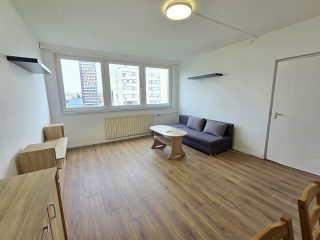 Kiadó 47 m²-estársasházi lakás XIII. Kerület (Göncz Árpád városközpont) , Róbert Károly körút: 260'000 Ft