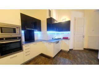 Kiadó 77 m²-estársasházi lakás XIII. Kerület (Újlipótváros) , VISEGRÁDI utca: 299'000 Ft