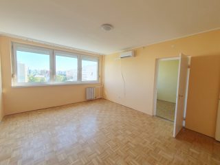 Eladó 49 m²-estársasházi lakás XIV. Kerület (Füredi lakótelep) , IKEA közeli utca: 62'500'000 Ft