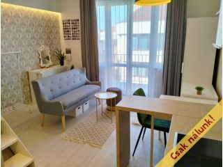 Eladó 25 m²-estársasházi lakás XIV. Kerület (Herminamező) , Thököly út: 42'000'000 Ft