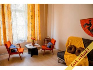 Eladó 45 m²-estársasházi lakás XIV. Kerület (Kiszugló) , Angol utca: 54'900'000 Ft