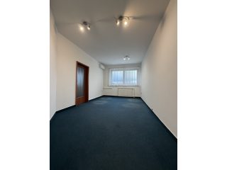 Kiadó 150 m²-esegyéb üzlethelyiség XIV. Kerület (Kiszugló) , NagyLajos király útja: 457'200 Ft