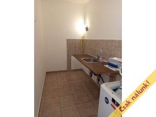 Eladó 46 m²-estársasházi lakás XIV. Kerület (Rákosfalva) , Zsivora park: 52'500'000 Ft
