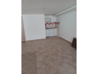 Kiadó 53 m²-esházrész XIX. Kerület (Kispest) , Nádasdy utca közelében utca: 220'000 Ft