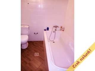 Eladó 37 m²-estársasházi lakás XV. Kerület (Pestújhely) , Apolló utca: 39'900'000 Ft