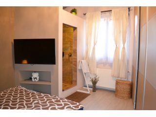 Eladó 187 m²-escsaládi ház XV. Kerület (Pestújhely) , Pestújhely: 164'900'000 Ft