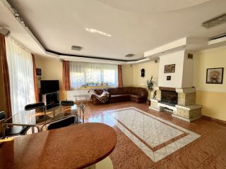 Eladó 220 m²-escsaládi ház XVII. Kerület (Rákoscsaba) , Rákoscsaba: 149'900'000 Ft