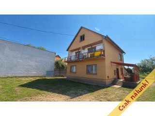 Eladó 150 m²-escsaládi ház XVII. Kerület (Rákoscsaba) , Zrinyi út közeli csendes utca: 250'000'000 Ft