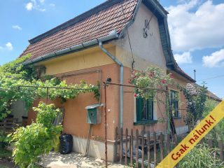 Eladó 96 m²-escsaládi ház XVII. Kerület (Rákoshegy) , Rákoshegy: 74'900'000 Ft