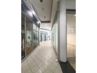 Eladó 18 m²-esüzlet üzletházban XVII. Kerület (Rákoskeresztúr) , Pesti utca: 20'700'000 Ft