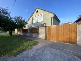 Eladó 173 m²-escsaládi ház XVIII. Kerület (Ferihegy) , Ferihegy utca: 99'900'000 Ft