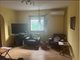 Eladó 40 m²-esikerház XVIII. Kerület (Ferihegy) , Győmrői út: 44'000'000 Ft