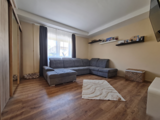 Eladó 68 m²-esházrész XVIII. Kerület (Újpéteritelep) , Kölcsey utca: 84'600'000 Ft
