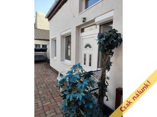 Eladó 55 m²-esházrész XX. Kerület (Erzsébetfalva) , Határ út: 60'000'000 Ft